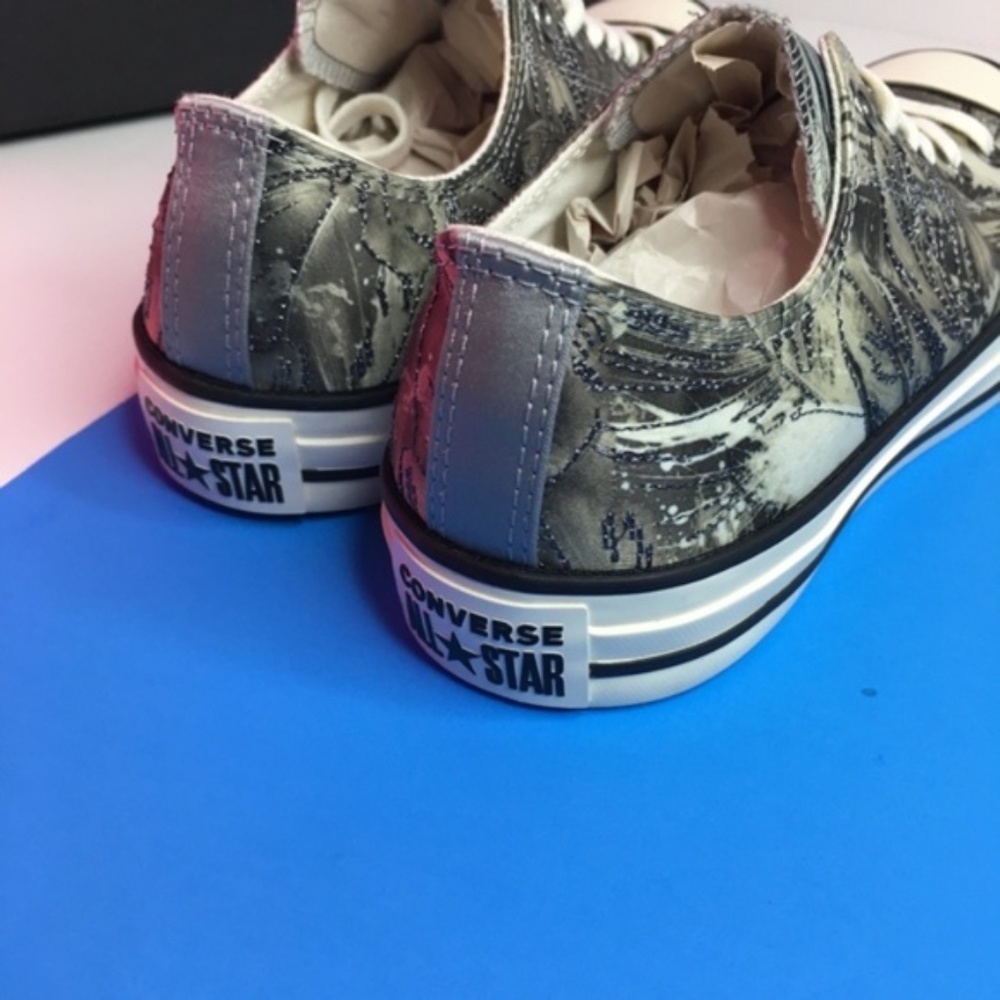 Converse Chuck Taylor Last price clearance - Picture 8 of 8